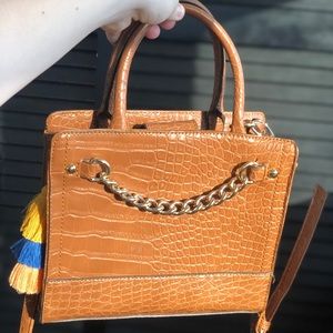 Brown snake skin Nine West purse!